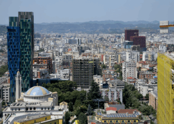 Çmimet e apartamenteve te kullat e luksit në Tiranë arrijnë 10 mijë euro/m2