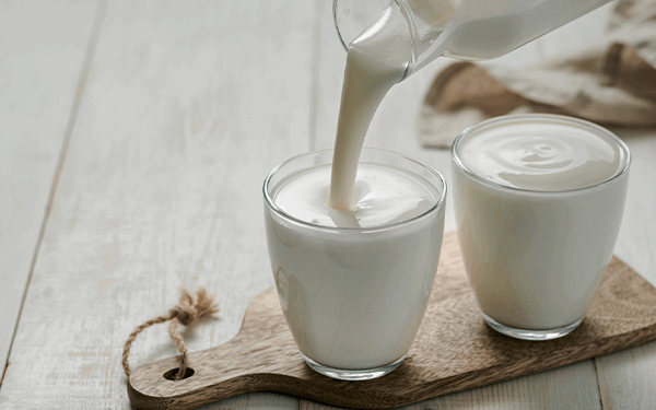 Qumështi me aflatoksinë, thellohet SKANDALI, lajmi dhe emrat u mbajtën sekret për dy javë