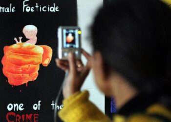 Boll i vratë vajzat!