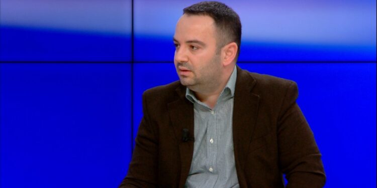 3,100 shqiptarë më shumë vdiqën në fund të 2020, Senja: Si shpjegohet kjo rritje dhe ndikimi i Covid?