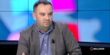 Ligji i sigurimeve, Senja: U prek thelbi, tani kompanitë mund të bëjnë si të duan