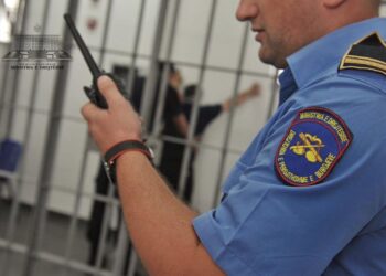 Sezon tenderësh, 14 milion euro për uniformat e Policisë së Burgjeve