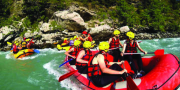 Turizmi, Shqipëria heq vizat me 5 shtete