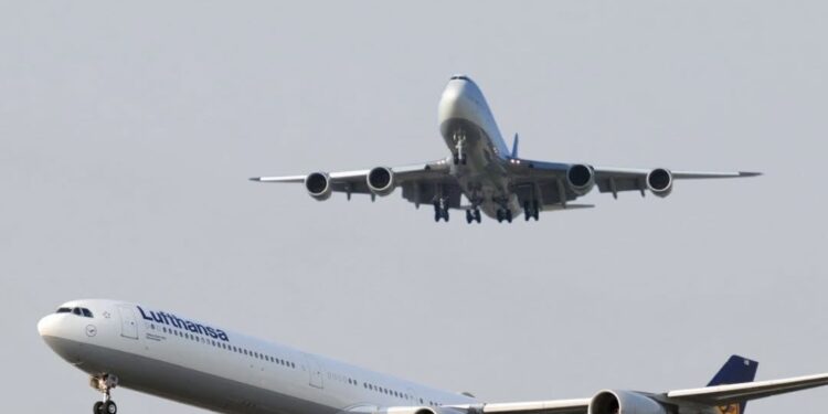 Dikur avionët me 4 motorë sundonin qiellin, kurse tani po zhduken: Pse?