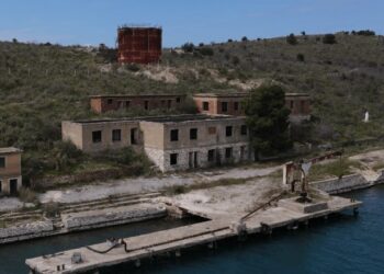 Ndryshon ligji, qeveria i hap rrugën koncensioneve të tjera në pronat e ushtrisë