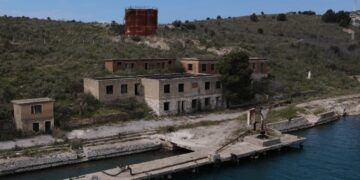 Ndryshon ligji, qeveria i hap rrugën koncensioneve të tjera në pronat e ushtrisë