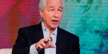Shefi i JP Morgan paralajmëron probleme të mëdha në tregun amerikan të obligacioneve për shkak të borxhit të lartë