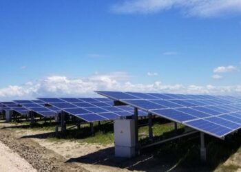 Një anonim nga Berati merr leje për park fotovoltaik 82 mln euro, kush fshihet pas Albania Solar Power dhe emrit Engjëll Agalliu ?