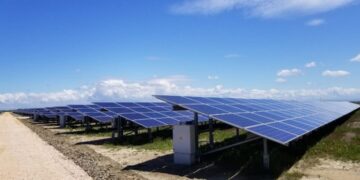 Një anonim nga Berati merr leje për park fotovoltaik 82 mln euro, kush fshihet pas Albania Solar Power dhe emrit Engjëll Agalliu ?