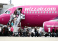Avion me probleme teknike, Wizz Air mban “peng” 30 orë pasagjerët: Ju jeni prioriteti ynë