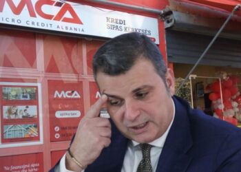 Skandali i mikrokredive shumë shpejt me fajtor, “kioskat” MCA, Final, Kredo Finance, IUTE Credit etj., që u morën shpirtin shqiptarëve me bekimin e BSH