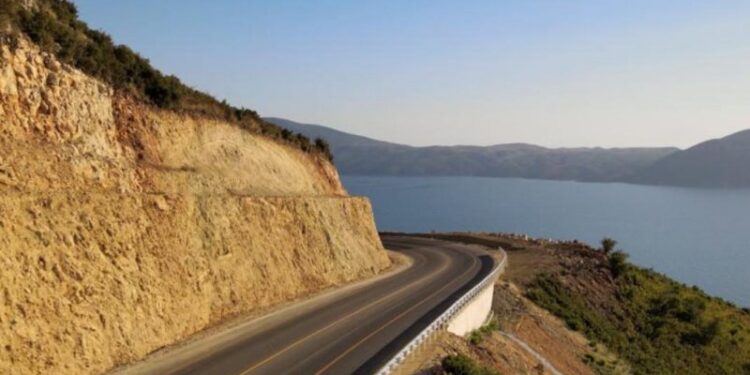 By pass-i i Vlorës, zvarritje punimesh dhe rritje kostosh