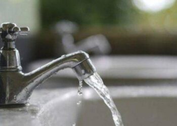 Shtrenjtohet uji në qarkun e Elbasanit, rritje deri në 100% në disa bashki