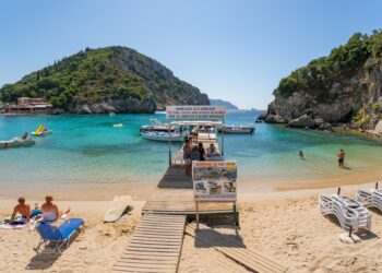 Rasti i Korfuzit: Si e ka zgjidhur Greqia atë që Shqipëria s’po e kupton dot