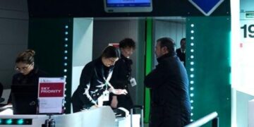 REVOLUCION/ Tani nuk nevojitet pasaporta për fluturimet brenda Italisë dhe nga Italia drejt vendeve Shengen