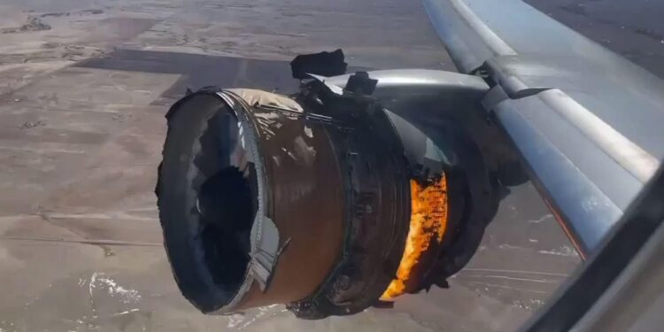 Çfarë ndodh kur prishet njëri motor i avionit në ajër