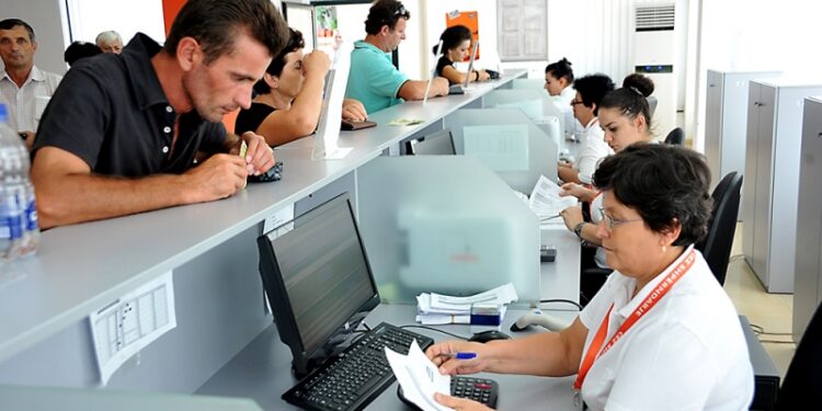 OSHEE nis aplikimin e skemave të reja për shlyerjen me këste të faturave të papaguara të energjisë