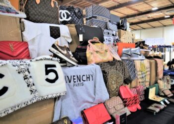 S’ka me Gucci 30 euro dhe “Abibas”, hyn në fuqi ligji që ndalon futjen e imitimeve të markave