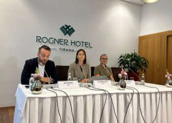 Organizatat e shoqërisë civile ngrenë alarmin pas ndryshimeve në Kodin Penal: Synohet frikësimi i gazetarëve