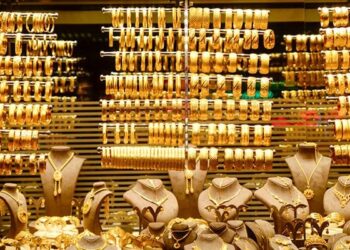 Turistët tërhiqen nga floriri në Shqipëri, argjendaritë: Çfarë blejnë në shumë