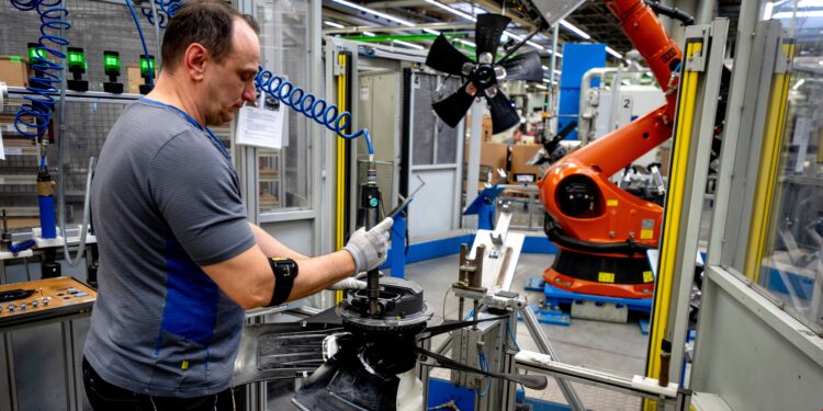 “Gjermania nuk është më si përpara!” Bie ndjeshëm besimi i bizneseve se ekonomia do të performojë mirë