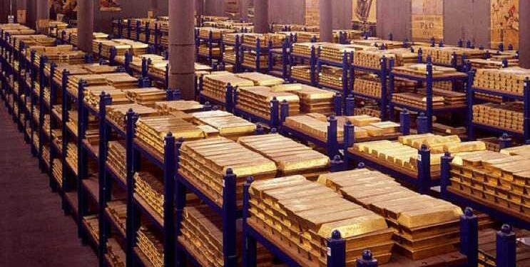 Rritja e shpejtë e çmimit të arit, shtetet rishikojnë rezervat