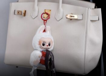 Çmenduria Labubu, kompania Pop Mart trefishon të ardhurat në 6 muaj