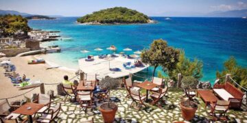 “Arsyet e rënies së turizmit në verë, nga balanca cilësi – shërbim te konkurrenca”