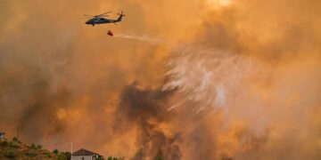 Foto nga zjarri në Gramsh. Pronësi intelektuale e Eduart Pagrisë