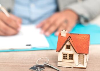 Kreditë për shtëpi, pritet shtrëngimi i kushteve nga bankat