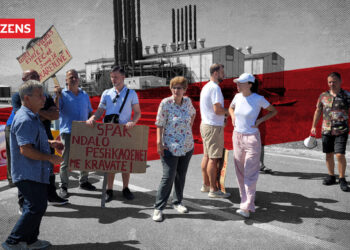 Sërish protesta në Vlorë, kërkohet largimi i TEC-eve lundruese