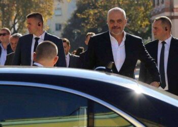 Kompania që fitoi mes debatesh tenderin e kamerave në Durrës merr përsipër sigurinë e krerëve të shtetit, Garda blen bllokues valësh telefonike dhe detektorë