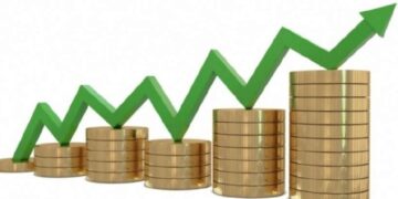 Pagat e shtetit ndikuan rritjen ekonomike, bujqësia dhe industria në rënie