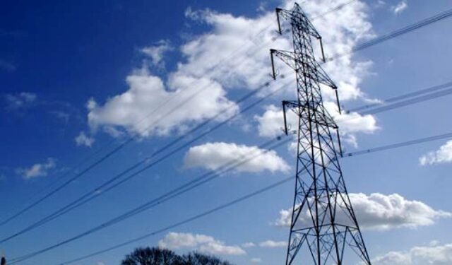 Shqiptarët më të painformuarit në rajon për programet e energjisë dhe mjedisit