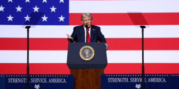 Trump propozon buxhet rekord, 1 trilion dollarë për ushtrinë amerikane