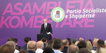 Ikën Spiropali, Niko Peleshi kryetar i ri i Kuvendit