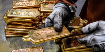 Si kurrë më parë, çmimi i arit thyen rekord historik