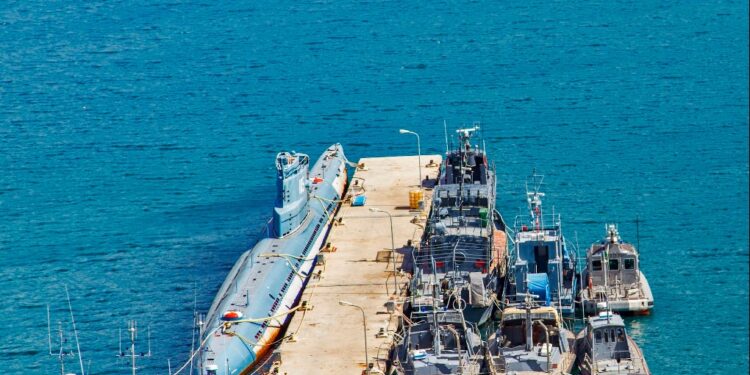 Resorti strategjik në “Pashaliman”, D’Alema, italiani problematik dhe Laura Plaku e AIDA