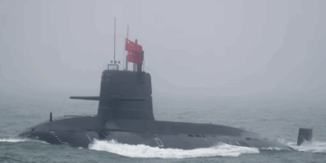 Kina dhe Rusia patrullojnë bashkë me nëndetëse, a duhet të shqetësohet SHBA-ja?