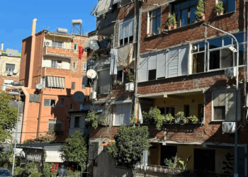 TABELA/ Sa do të ndryshojë TAKSA për apartamentet e privatizuara në ‘92