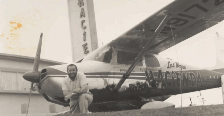 Historia e fluturimit më të gjatë në botë, avioni qëndroi 64 ditë në ajër