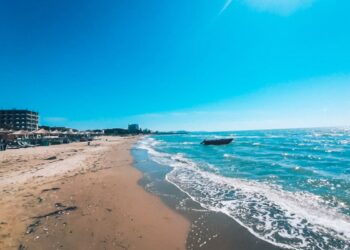 Gjobitet restoranti në Golem, fshehu 590 mijë euro të ardhura për 5 vite