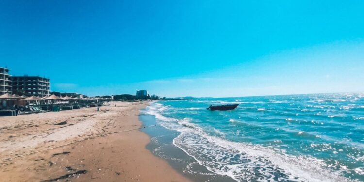 Gjobitet restoranti në Golem, fshehu 590 mijë euro të ardhura për 5 vite