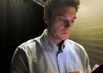 “Nuk do kesh nevojë të punosh më kurrë”, bandat I ofrojnë para gazetarit për të hakuar BBC