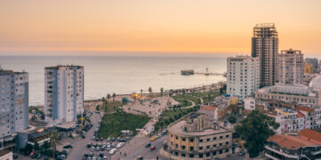 Varfëria në qytetet e mëdha të Shqipërisë dyfishi i mesatares së BE-së