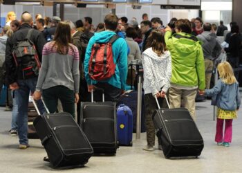 EUROSTAT thotë se 1 milionë shqiptarë ikën nga vendi gjate 16 viteve të fundit