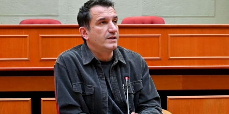 Socialistët nisin lëvizjet për të shkarkuar Erion Veliajn