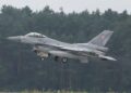 Polonia mbyll hapësirën ajrore, NATO rrit praninë në Baltik