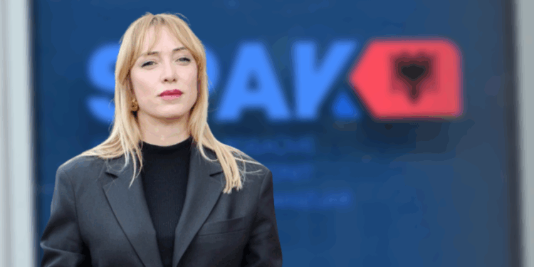 Ish-ministrja Frida Krifca gjobitet me 3 mijë euro për konflikt interesi