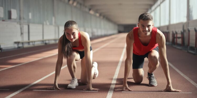 Erdhi matriarkati, gratë më të shkolluara dhe jetojnë më gjatë se burrat